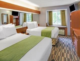 Microtel Inn & Suites By Wyndham Cherokee Exterior photo